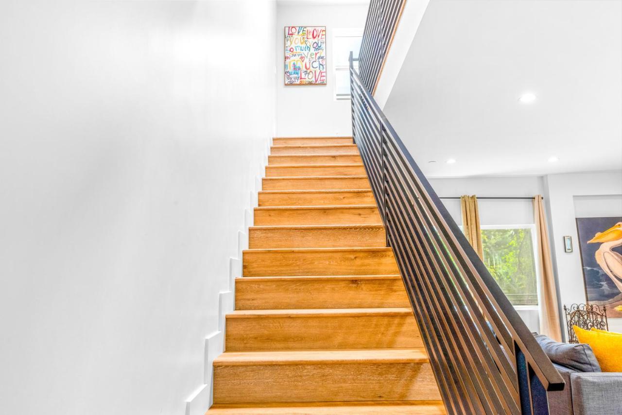 Stylish Sherman Oaks Townhouse 3Bed + 3.5Bath All Master Suites Los Angeles Bagian luar foto